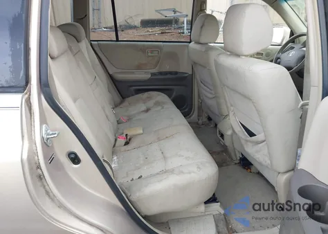 2004 Toyota Highlander V6 z USA, uszkodzony, nr VIN JTEDP21A740031330